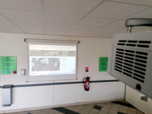 Vidéoprojection dans la mezzanine (AGRO)